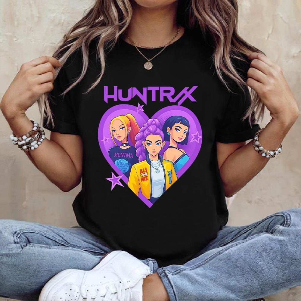 Huntrix Heart Graphic T-Shirt Black