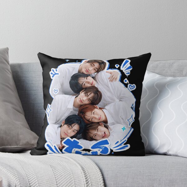 TWS Kpop Cushion – Blue Hearts Aesthetic Print