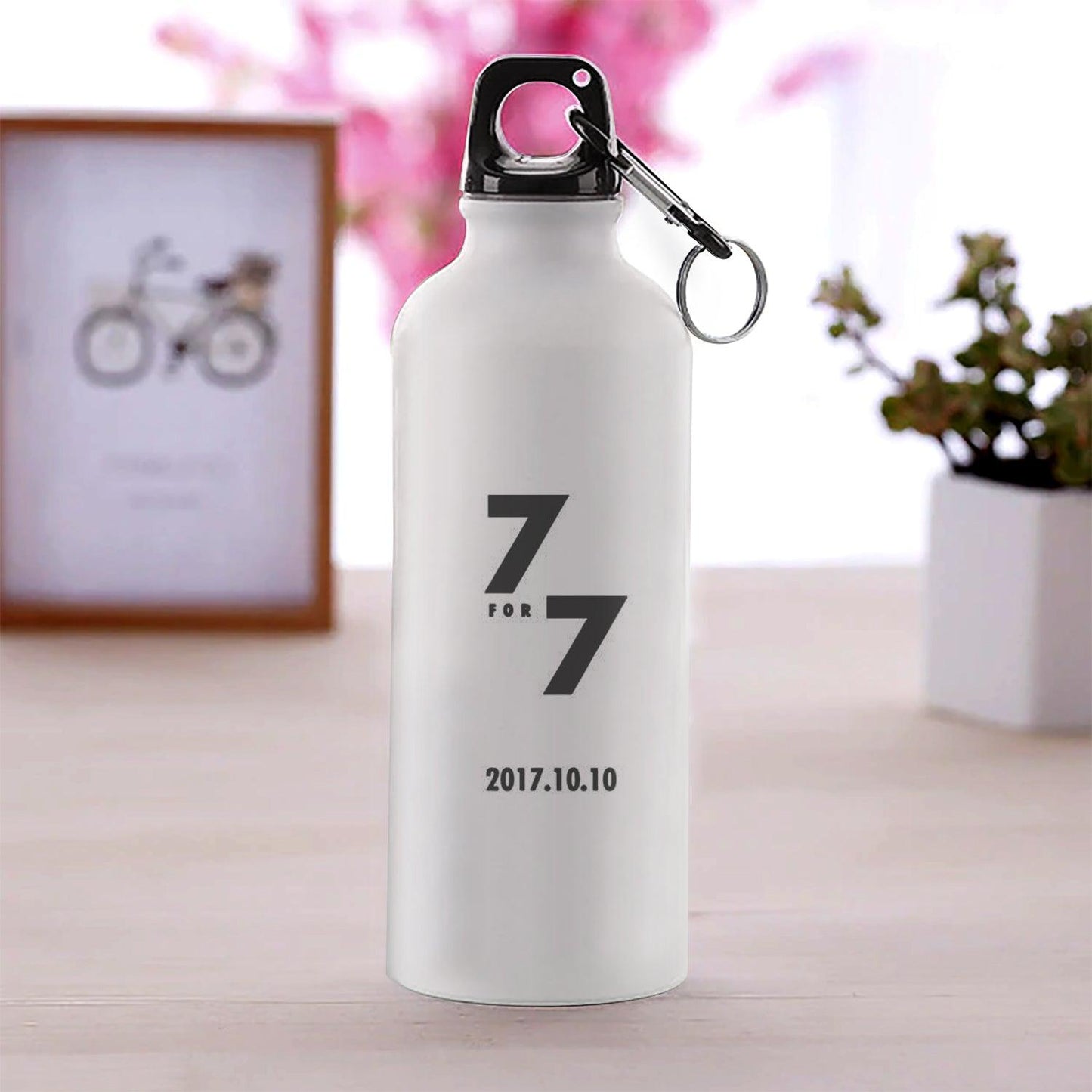 got7 7’ logo water bottle